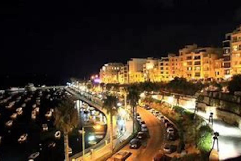 St Paul'S Bay Central Apartment In Qawra St. Paul's Bay Esterno foto