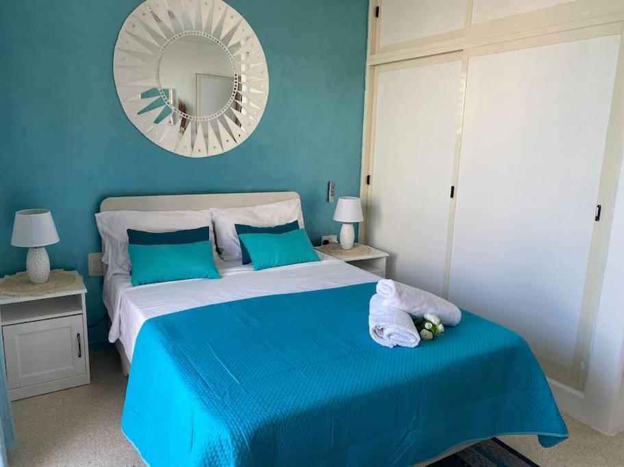 St Paul'S Bay Central Apartment In Qawra St. Paul's Bay Esterno foto